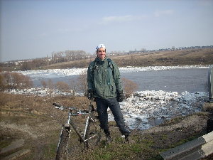Мост через Дон, начало ледохода