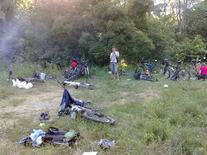 19062010241-001.jpg