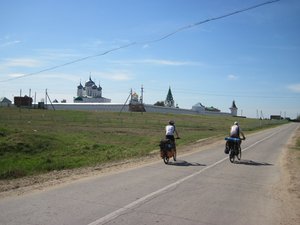 Приближаемся к Макарьевскому Монастырю