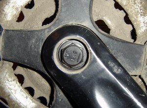 bolt_recized.jpg