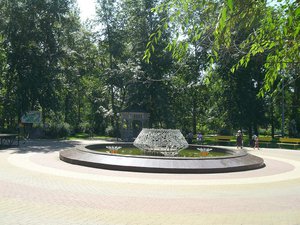 фонтан в парке в Лисках