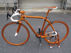 derevyannii-velosiped4.jpg