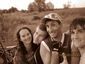14062012 еле поместились в кадр.JPG