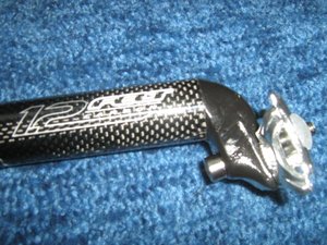 felt seatpost1.jpg