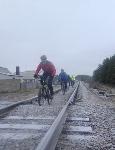 rail2.jpg