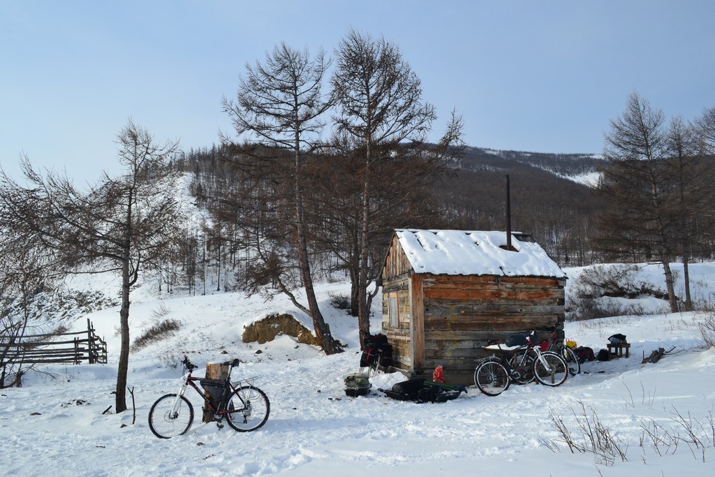 Ночевка в зимовье.JPG