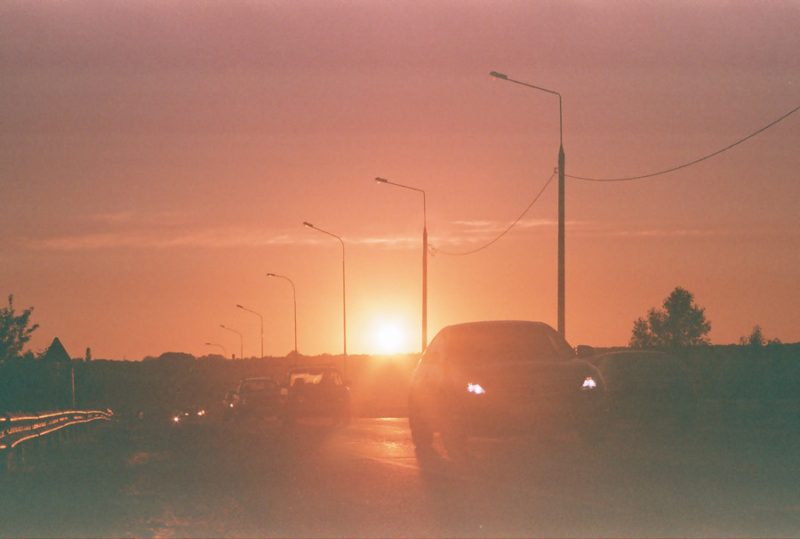 r001-004.jpg