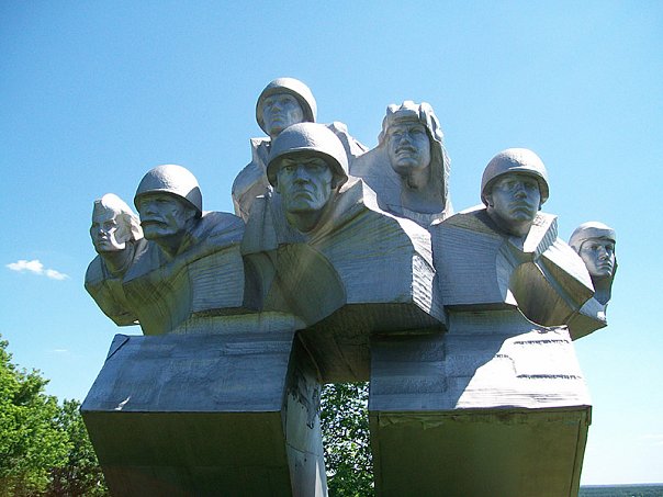 x_31f165c8.jpg