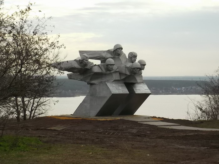 memorial.jpg