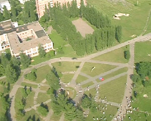 Площадка перед институтом искусств