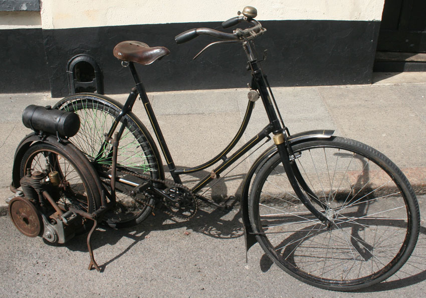 Oldbike_Bicycle_Museum_Wall_Autowheel_1.jpg