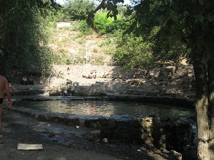 &quot;гремучка&quot;_ минеральный источник в ростове. вода оч холодная