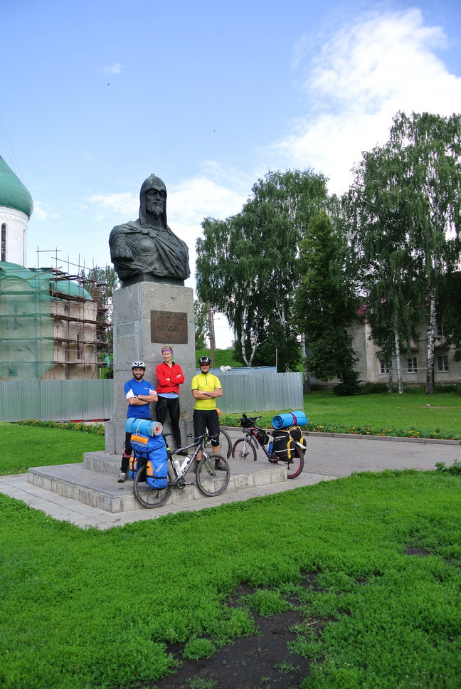 Переславль-Залесский. Памятник Александру Невскому.JPG