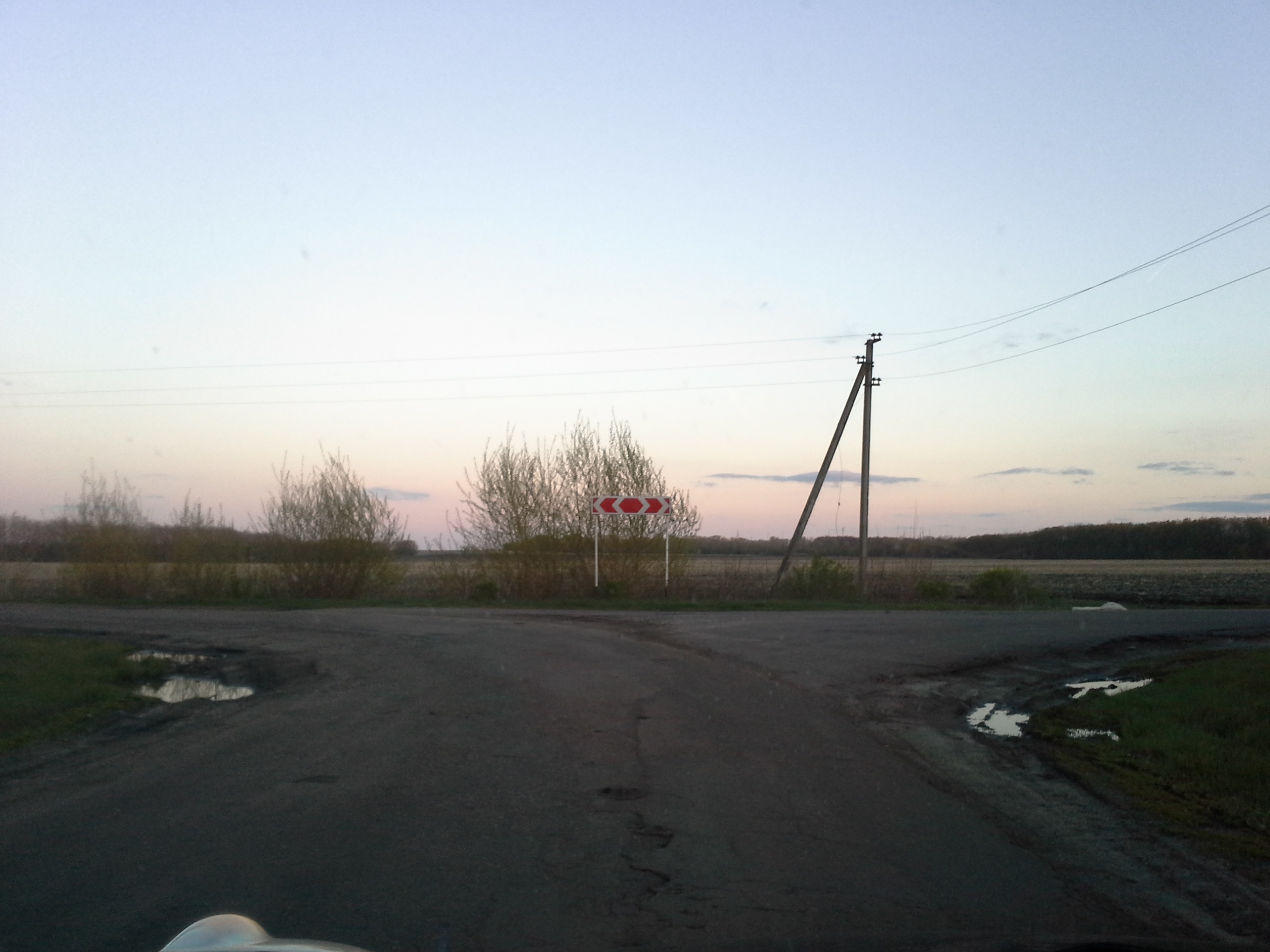 Т-образный перекрёсток После Тимирязево (налево)