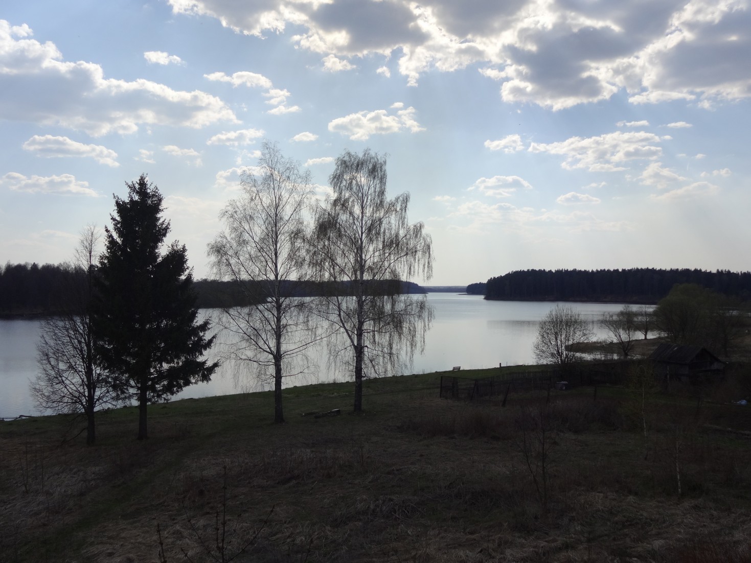 Вид из здания на Рузское вдхр