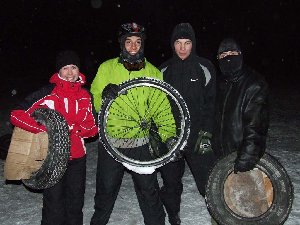 Каждый катался на чем захотел :)