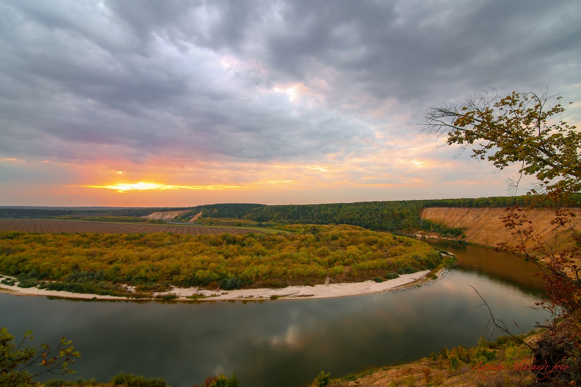 imgonline-com-ua-Resize-1NHMq283CzR.jpg
