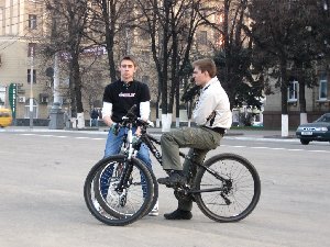 Триальщики присутствовали, но не играли