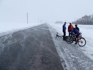 Метель разбушевалась, но пугаться уже поздно :)