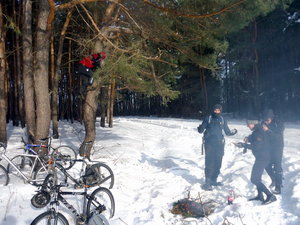 getdown.jpg (186.44 КБ) 16038 просмотров Модель №1 слезла с дерева только на запах сала