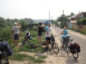 мучительный процесс набирания воды из отрубающихся колонок