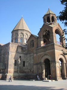 Главный храм Армении в Эчмиадзине