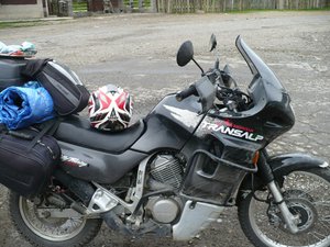 У словаков, путешествующих на этих мотоциклах, мы пытались узнать, кто же стал чемпионом мира по хоккею.