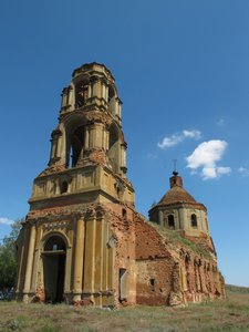 Церковь в Кучугурах