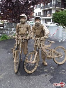 dirty_bikes_12180163_878.jpg