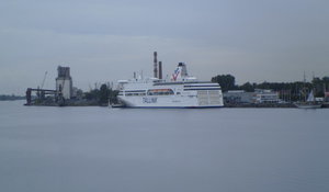 ferry.jpg