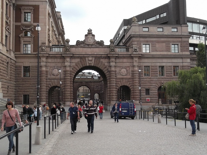 39 stokholn gates to gamla.jpg