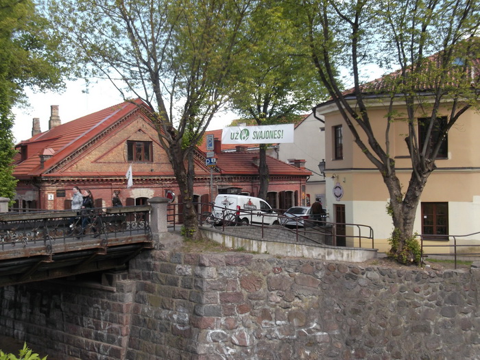 14bridge.jpg