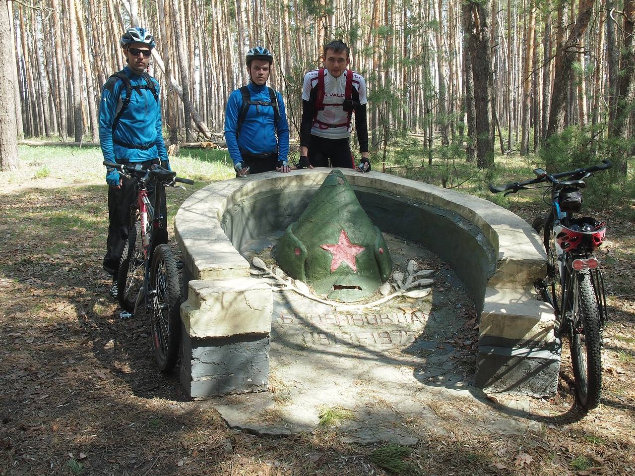 памятник-scr.JPG
