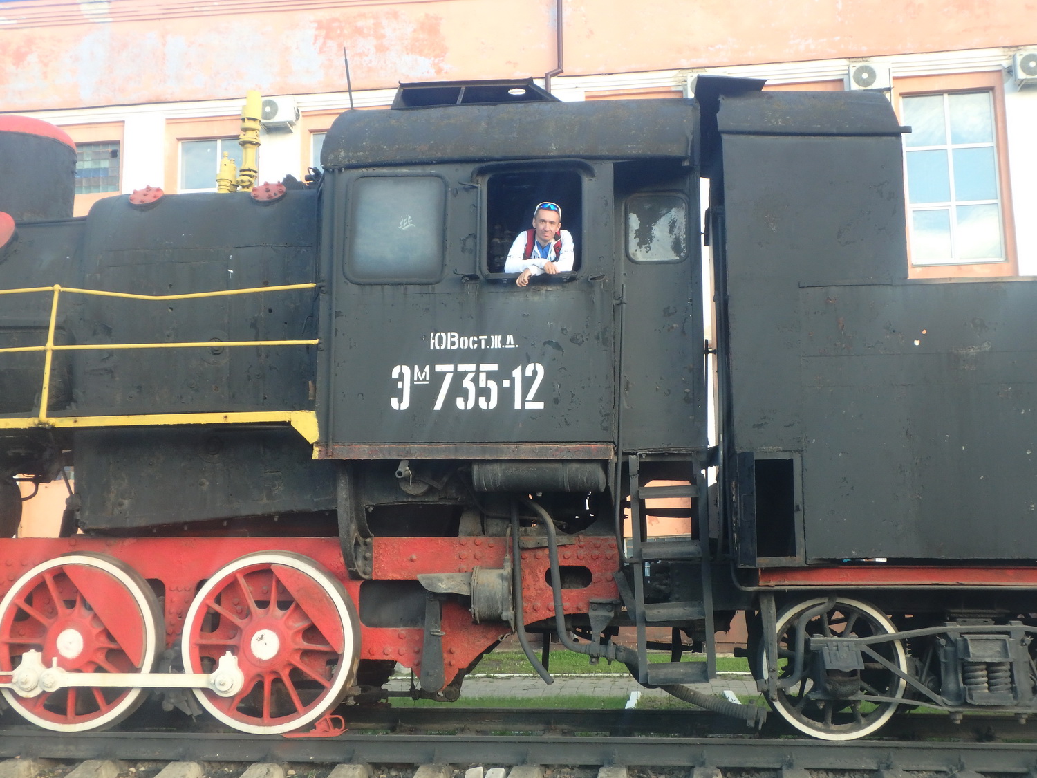 23loco.jpg