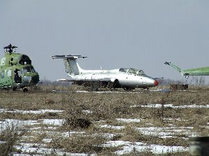 А вот эти самолетики нам встретились, но похоже они уже давно не летают(((.